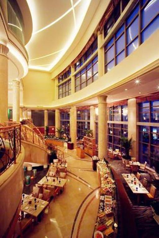 New Century Grand Hotel קאיפנג מראה חיצוני תמונה