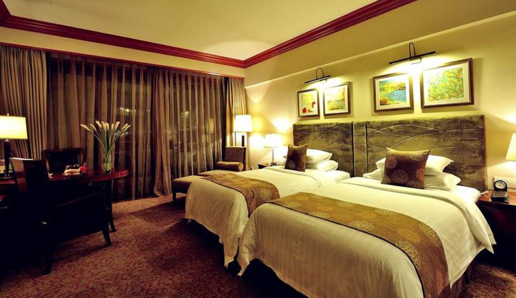 New Century Grand Hotel קאיפנג מראה חיצוני תמונה