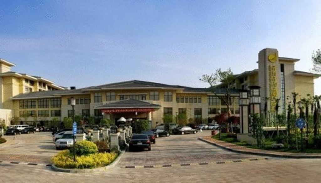 New Century Grand Hotel קאיפנג מראה חיצוני תמונה