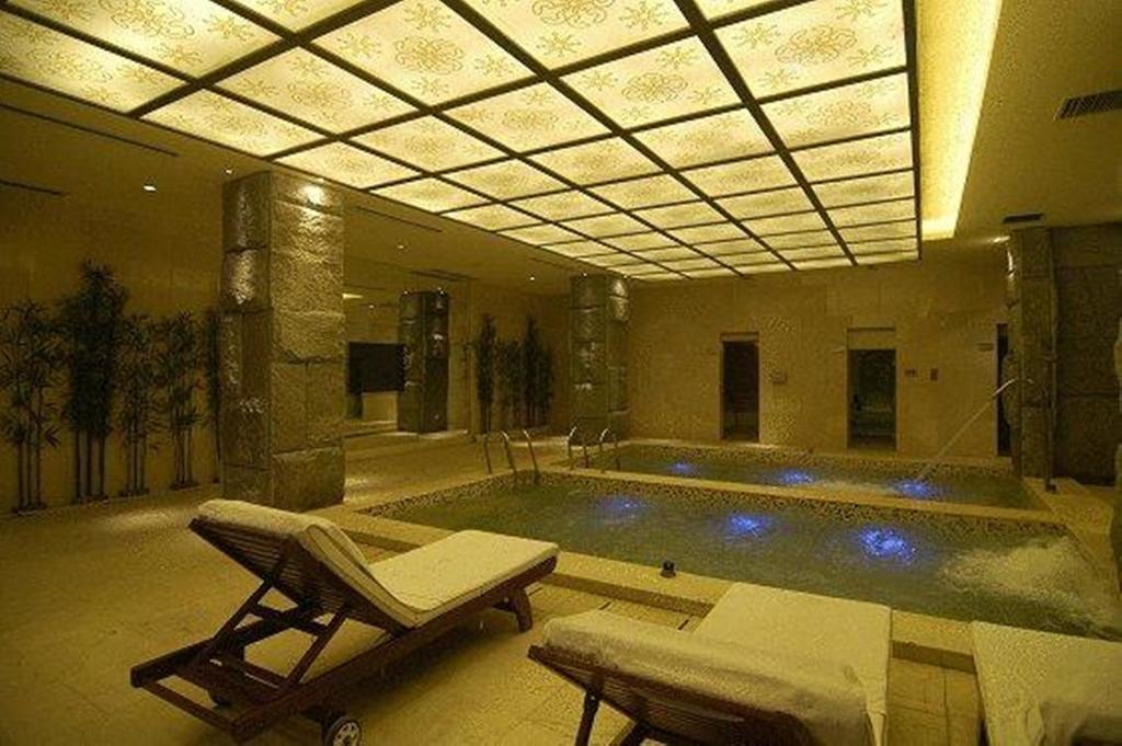 New Century Grand Hotel קאיפנג מראה חיצוני תמונה