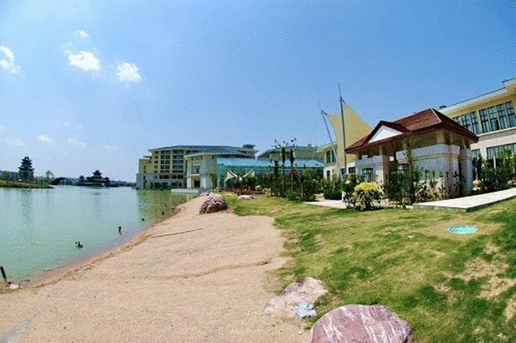 New Century Grand Hotel קאיפנג מראה חיצוני תמונה